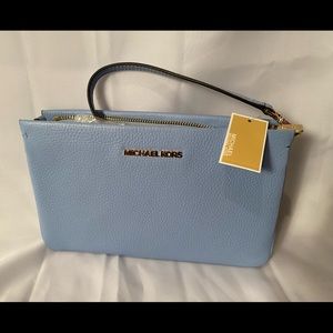 NWT SIGNATURE Michael Kors Crossbody bag